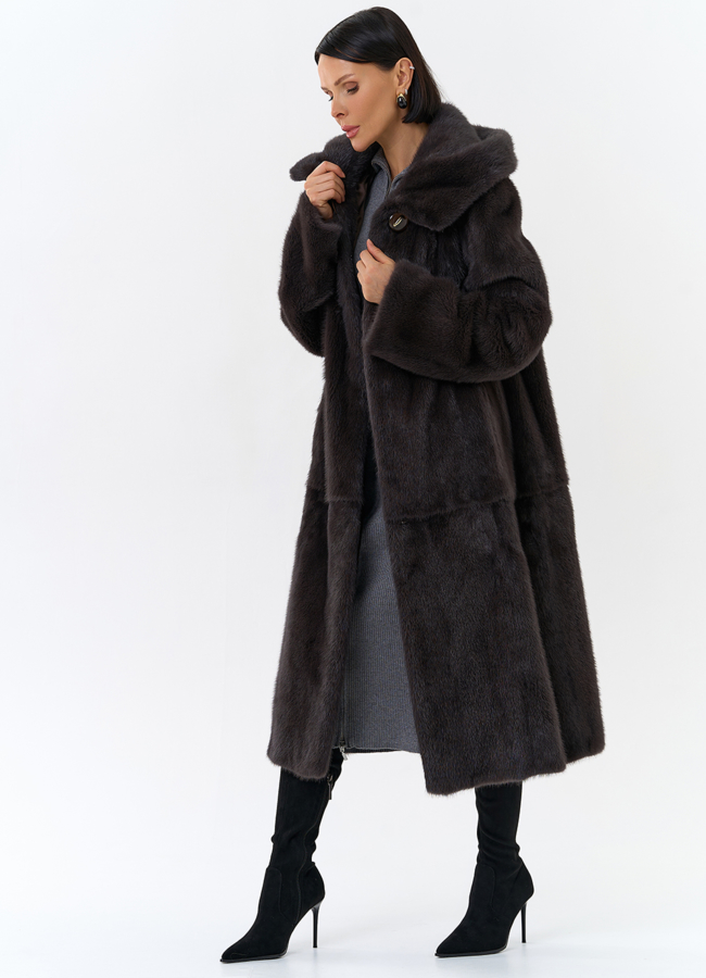 Женская шуба из меха норки  капюшоном модель № 24811 универмаг малина