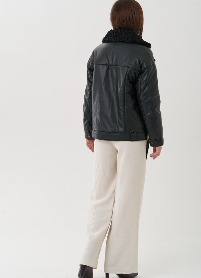 Косуха утепленная из экокожи с отделкой из экомеха модель № 25343 в кредит