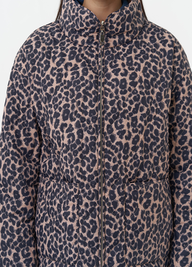 Женская двухсторонняя куртка модель № 29933 универмаг малина