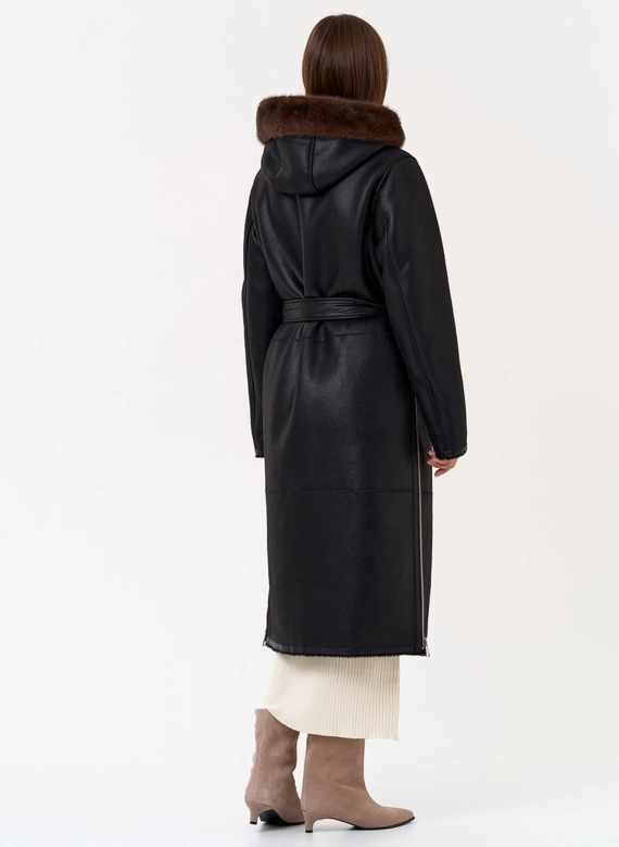 Женская дубленка из эко замши с поясом