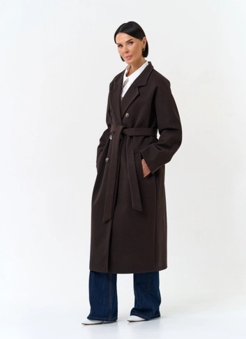 Женское пальто с английским воротником фото