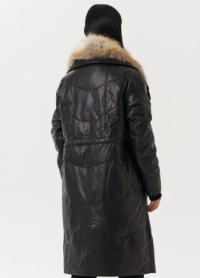 Женский кожаный пуховик с отделкой из меха лисы модель № 28110 в кредит