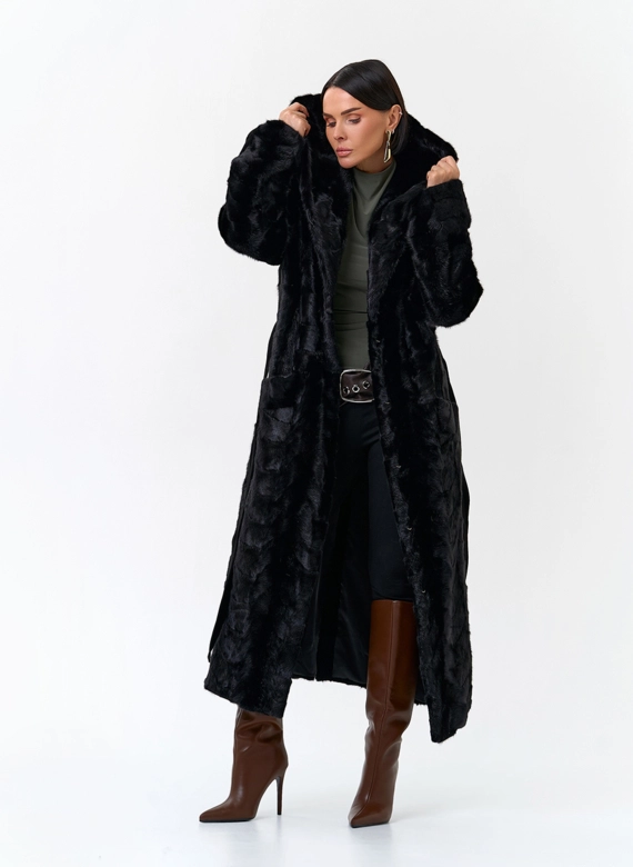 Шуба из меха норки с капюшоном