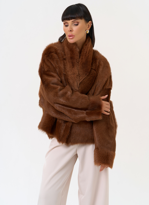 Яркая натуральная дубленка