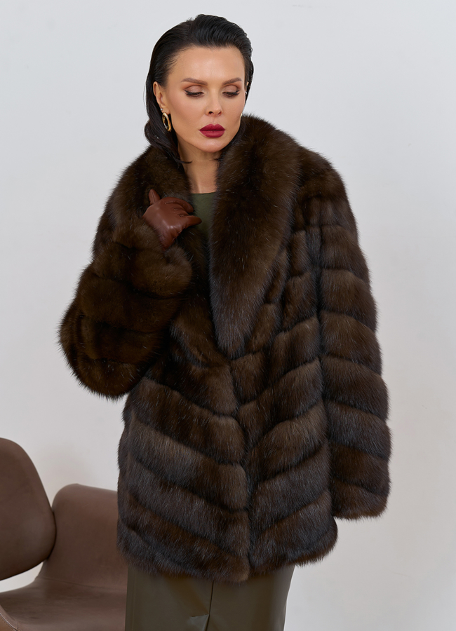 Женская шуба из соболя с воротником шаль модель № 31772 универмаг малина