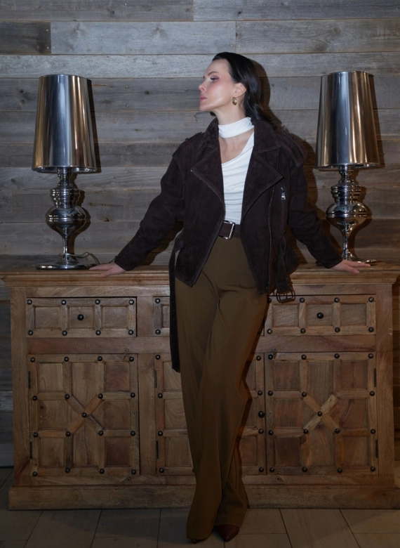 Куртка женская из замши