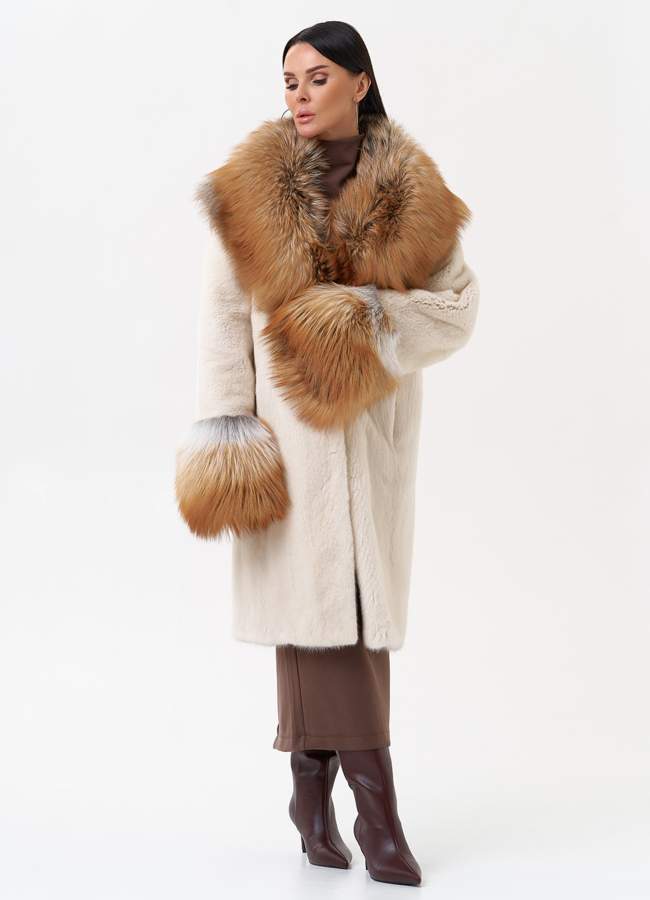 Норковая шуба с отделкой из меха лисы модель № 29542 в кредит